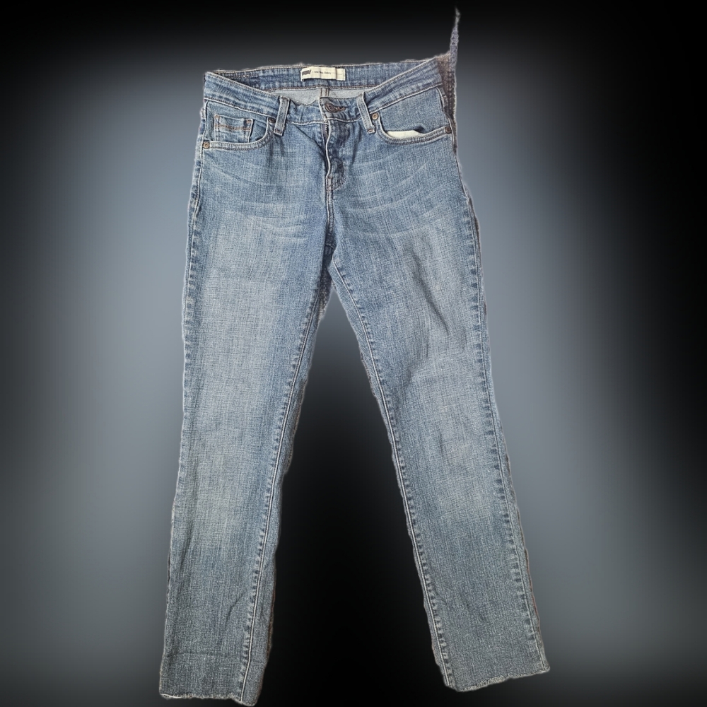Mid Rise Levi's